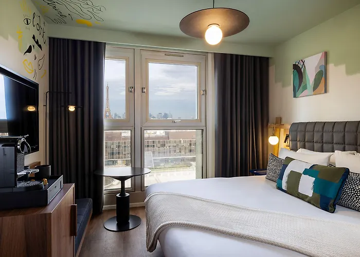 Les Artistes Hotel 4*