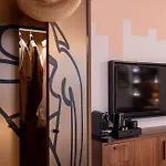 Les Artistes Hotel