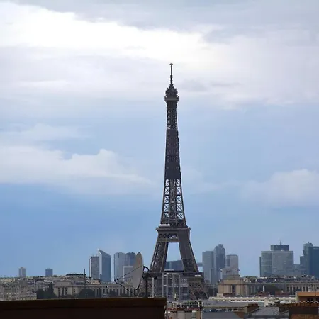 Les Artistes Paris