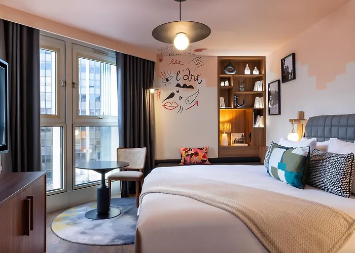 Szálloda Les Artistes 4*