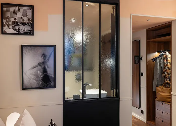 Szálloda Les Artistes