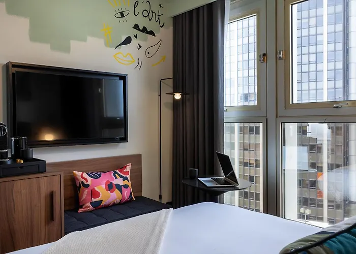 Szálloda Les Artistes Párizs