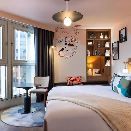 Hotel Les Artistes 4*