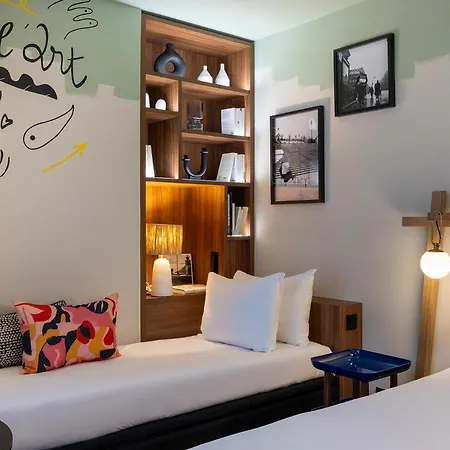 Hotel Les Artistes Parijs