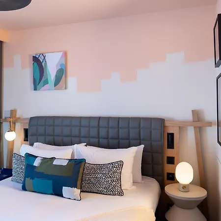 Les Artistes Otel