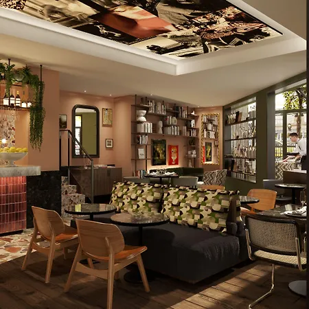 Hotel Les Artistes Parijs