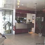 Les Artistes Отель Париж