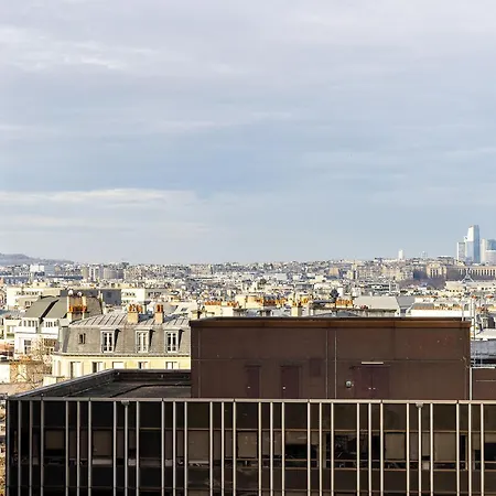 Les Artistes 4* パリ